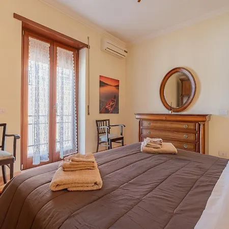 Silent House Tor Vergata